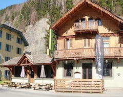 Khách sạn Vert Lodge Chamonix (Chamonix-Mont-Blanc, Pháp)