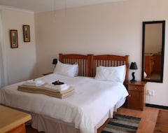 Bed & Breakfast 5 Third Avenue Guest House (Walmer, Sydafrika)