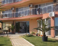 Apart Otel Safo Apartments & Rooms (Sozopol, Bulgaristan)