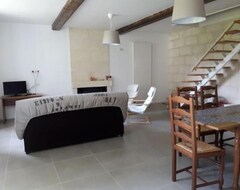 Koko talo/asunto Maison (Gauriac, Ranska)