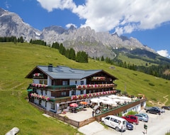 Hotel Kopphütte (Mühlbach am Hochkönig, Austria)