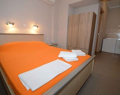 Hotel Melissa Rooms (Therma, Grecia)