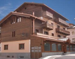 Khách sạn Alpenrose (Livigno, Ý)