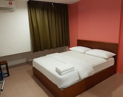 Hotelli Lux (Teluk Intan, Malesia)