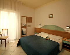 Khách sạn Hotel Delle Nazioni (Cesenatico, Ý)