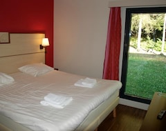 Hotel Center Parcs Moselle (Hattigny, France)
