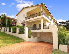 Khách sạn Bel Mondo Apartments (Wollongong, Úc)