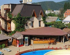Khách sạn Hotel Oazis (Arkhipo-Osipovka, Nga)