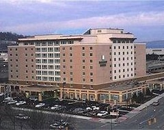 Hotel Embassy Suites by Hilton Charleston (Charleston, USA)