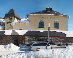 Hotel Praha (Bozí Dar, República Checa)