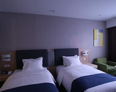 Holiday Inn Express Jinan High-Tech Zone, An Ihg Hotel (Jinan, Kina)