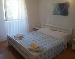 Toàn bộ căn nhà/căn hộ Apartment Damir (Nerezine, Croatia)