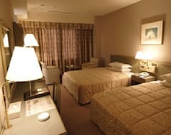 Hotel Grand Terrace Chitose (Chitose, Japan)
