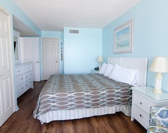 Hotel Oceanfront 3 Bedroom W/ An Incredible View + Official On-Site Rental Privileges (Myrtle Beach, USA)