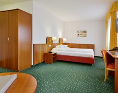 Khách sạn Hotel Engelhorn (Leimen, Đức)