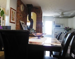 Casa/apartamento entero Aislado y privado en la región de Bodegas de Grimsby, Ontario (Lincoln, Canadá)