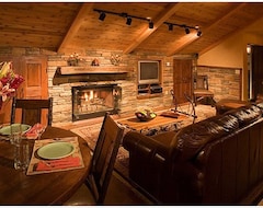 Toàn bộ căn nhà/căn hộ Taos Mountain Condo - A Location Which Can'T Be Matched (Taos Ski Valley, Hoa Kỳ)