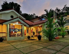 Otel Centauria Hill Resort (Ratnapura, Sirilanka)