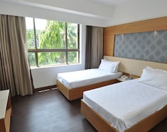 Hotel Tarawade Clarks Inn (Pune, Indija)
