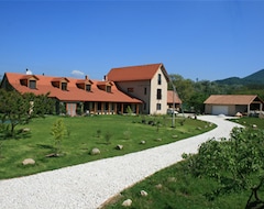 Casa rural Malomdulo Farmhaz (Budapest, Hungary)
