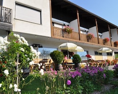 Hotelli Pension Fritz (St. Stefan im Gailtal, Itävalta)
