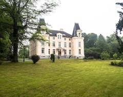 Khách sạn Hotel Chateau De La Marliere (Fourmies, Pháp)