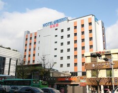 Hotel Samwon Plaza Tourist (Anyang, South Korea)