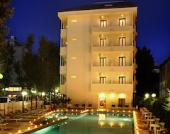 Khách sạn Hotel Ines (Cattolica, Ý)