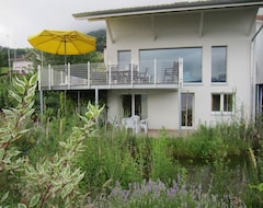 Cijela kuća/apartman Apartment in a family house with stunning views of the lake and mountains (Buoks, Švicarska)