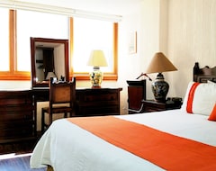 Hotel Suites Amberes (Mexico City, Mexico)