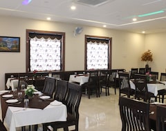 Regal Hotel and restaurant (Mathura, India)