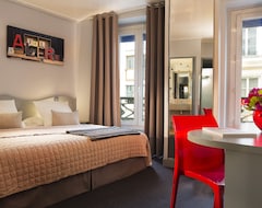 Hotel Beaumarchais (Paris, France)