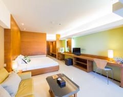 Hotel Laemtong Serviced Apartment (Si Racha, Tajland)