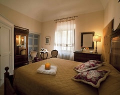 Hotel Villa Cicchi (Ascoli Piceno, Italy)