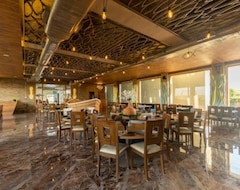 Otel The Heaven Water Park and Resort & Restaurant (Junagadh, Hindistan)