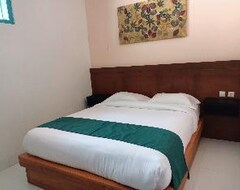 Hotel Capital O 91318 House Of Siti Boutique Homestay (Jember, Indonesia)