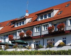 Khách sạn Landgasthof Löwen (Wildberg, Đức)