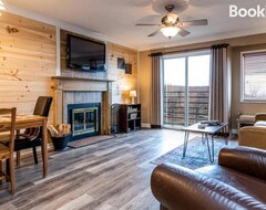 Casa/apartamento entero Remodeled Cabin Style Mountaintop Views - Indoor & Outdoor Pools - 2 Hot Tubs (Knoxville, EE. UU.)