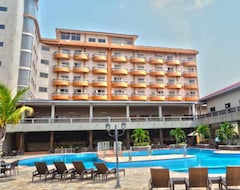 Hotelli Hotel Mensvic Grand (Accra, Ghana)