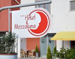 Hotel Mezzaluna (Treviso, İtalya)