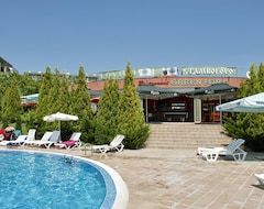 Khách sạn Green Fort (Sveti Vlas, Bun-ga-ri)