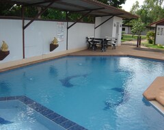 Hotel Banlang Resort & Swimmingpool (Surin, Thailand)