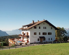 Hotel Haus Rottensteiner (Ritten - Klobenstein, Italy)