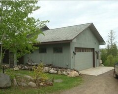 Entire House / Apartment Gunflint Lodge (Ranger Lake, Canada)