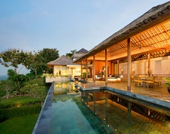 Khách sạn Villa Longhouse (Jimbaran, Indonesia)