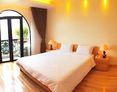 Cindy Hai Phong Hotel and Apartments (Ha Long, Vietnam)