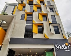 Yello Hotel Cebu Powered By Cocotel (Cebu City, Filipinler)
