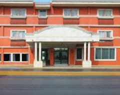 Hotel El Camino Inn & Suites (Reynosa, Mexico)