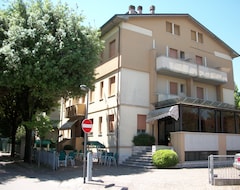 Hotel Pierina (Castrocaro Terme e Terra del Sole, İtalya)