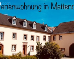 Toàn bộ căn nhà/căn hộ Ferienwohnung In Historischem Bauernhaus In Der Eifel (Mettendorf, Đức)